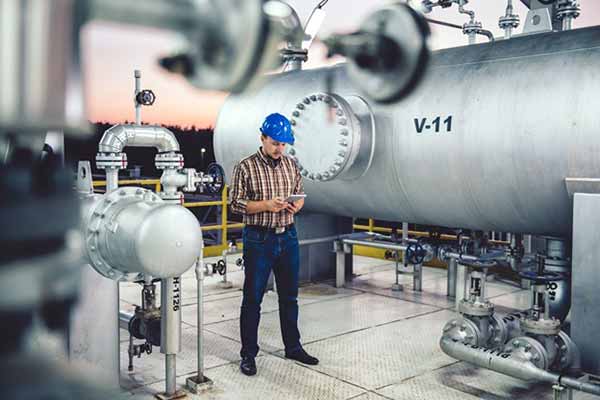 Russian Oil and Gas Substitutes | Photo of Gas Pipeline in Factory Russian Oil and Gas Substitutes | Photo of Gas Pipeline in Factory